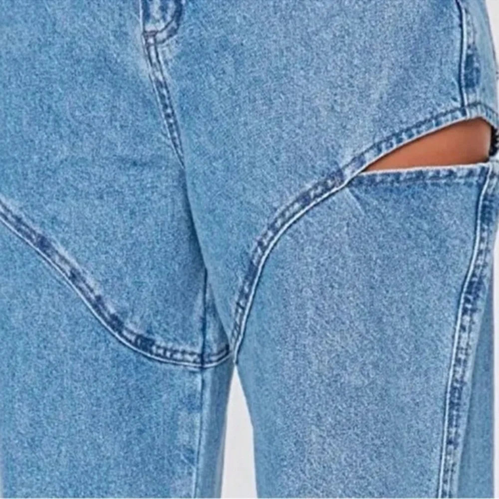 Grika Cut Out Jeans High Rise Denim Trenyol  WearHause Grika Bottom size S